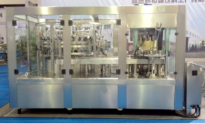 GT30-6(A)灌装封口机组（含汽）